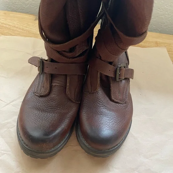 Steve Madden Banddit Boots - Picture 4 of 12